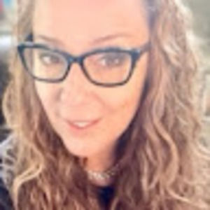 Meet your Posher, Deborah